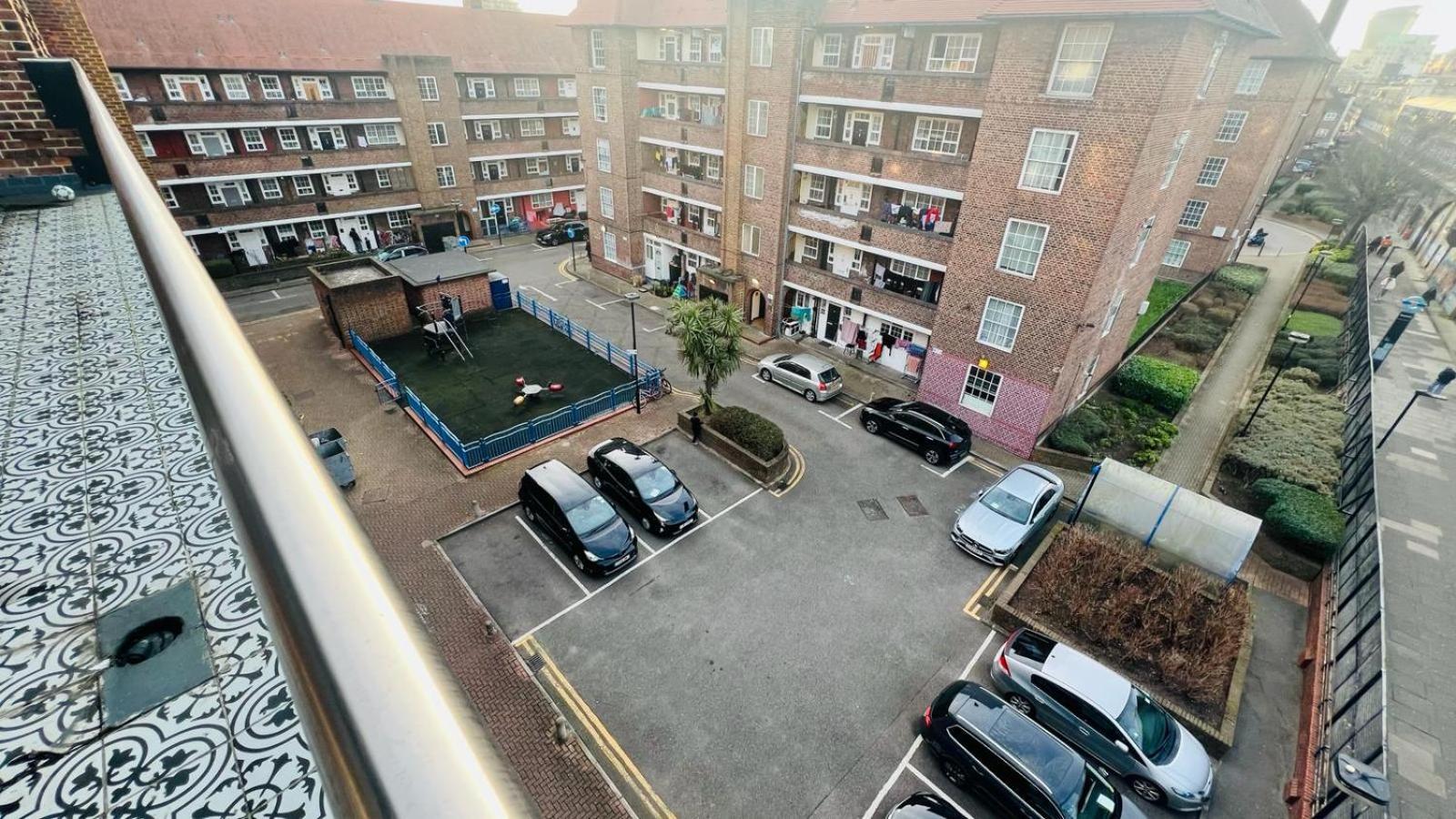 City View Sunset Luxurious Apartment In London Zone-1 Including One Family Twin Room With Its Own Stunning Private Terrace المظهر الخارجي الصورة